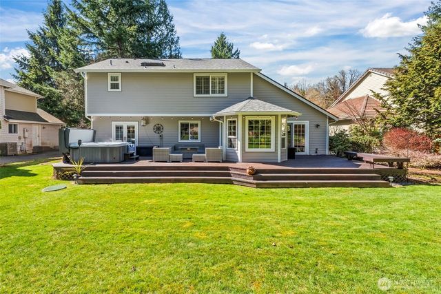 2016 Golden Maples Court NW, Olympia, WA 98502