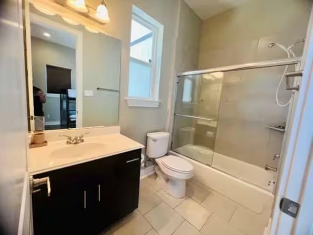 1518 Tarley Street, Houston, TX 77009