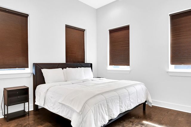 1518 Tarley Street, Houston, TX 77009