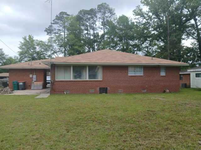 1616 W 32nd Avenue, Pine Bluff, AR 71603