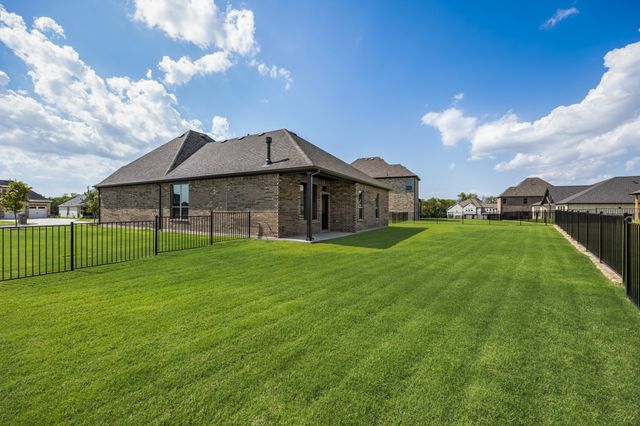 304 Big Antler Court, Heath, TX 75126