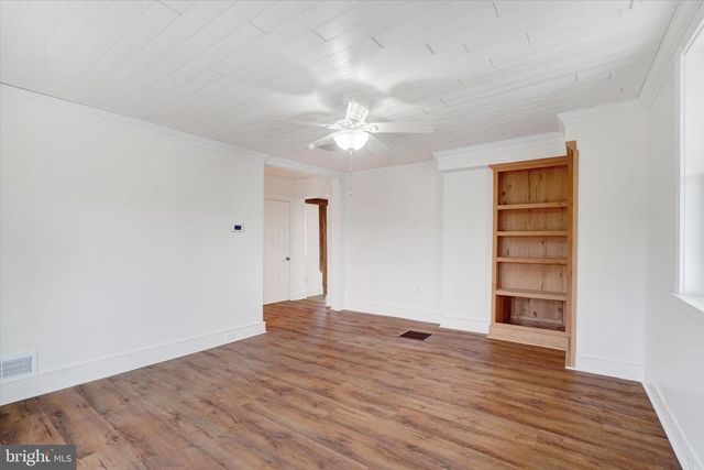 12982 GLEN VALLEY RD, Glen Rock, PA 17327