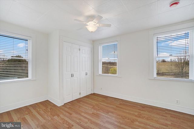 12982 GLEN VALLEY RD, Glen Rock, PA 17327