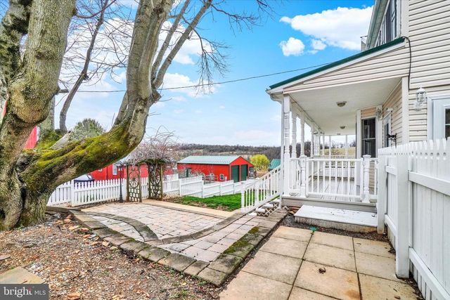 12982 GLEN VALLEY RD, Glen Rock, PA 17327