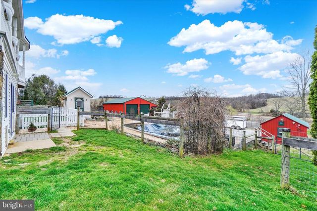 12982 GLEN VALLEY RD, Glen Rock, PA 17327