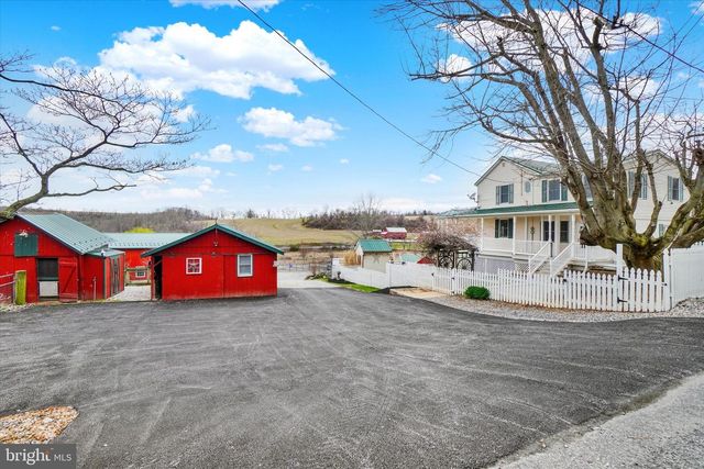 12982 GLEN VALLEY RD, Glen Rock, PA 17327