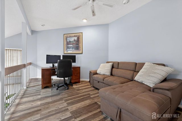 99 Kelly Drive, Edison, NJ 08820