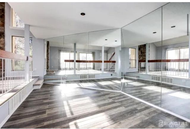 99 Kelly Drive, Edison, NJ 08820