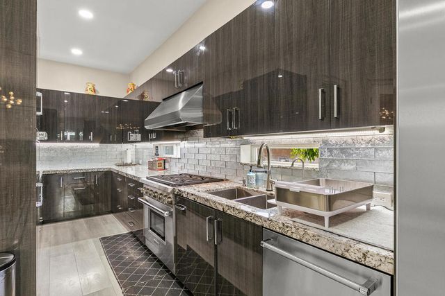 46211 Roadrunner Lane, La Quinta, CA 92253