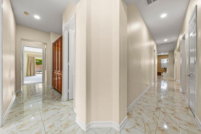 46211 Roadrunner Lane, La Quinta, CA 92253