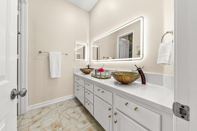 46211 Roadrunner Lane, La Quinta, CA 92253