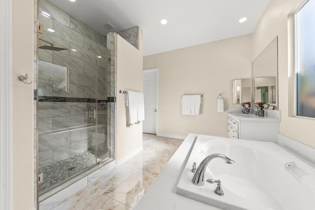 46211 Roadrunner Lane, La Quinta, CA 92253