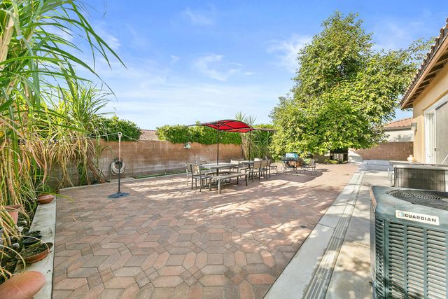 46211 Roadrunner Lane, La Quinta, CA 92253