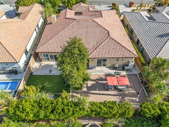 46211 Roadrunner Lane, La Quinta, CA 92253