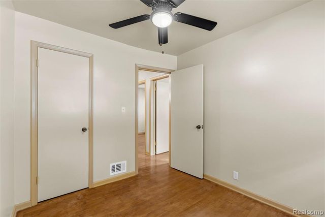 4722 Birchcrest Drive, Flint, MI 48504