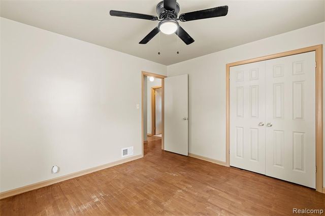 4722 Birchcrest Drive, Flint, MI 48504