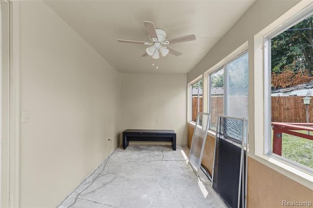 4722 Birchcrest Drive, Flint, MI 48504