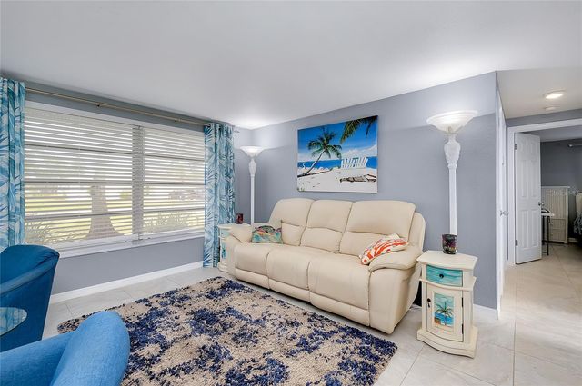 220 MORNINGSIDE ROAD, Venice, FL 34293