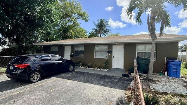 280 NE 40th Court, Oakland Park, FL 33334