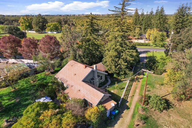 12718 Locke Rd, Lockeford, CA 95237