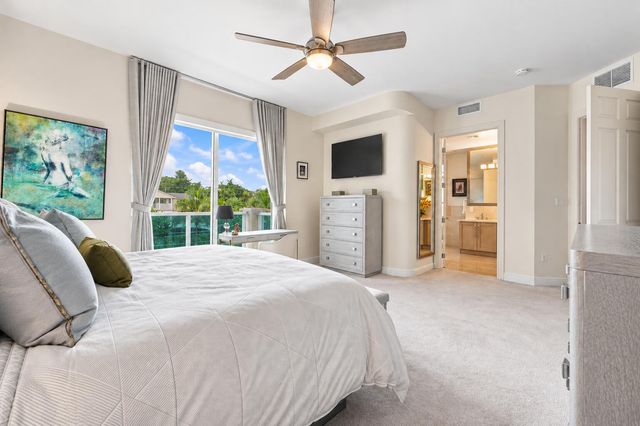516 HENDRICKS Isle 2C, Fort Lauderdale, FL 33301