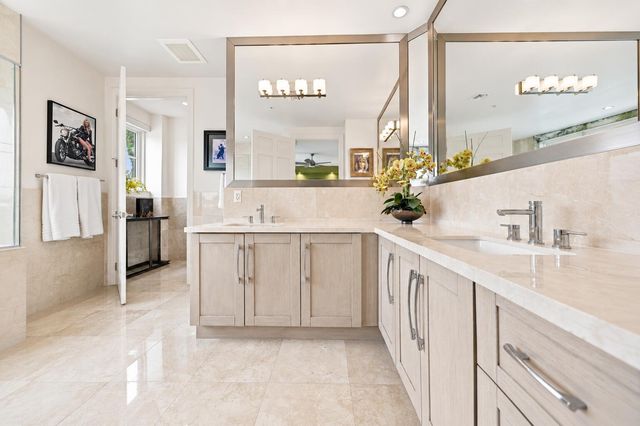 516 HENDRICKS Isle 2C, Fort Lauderdale, FL 33301