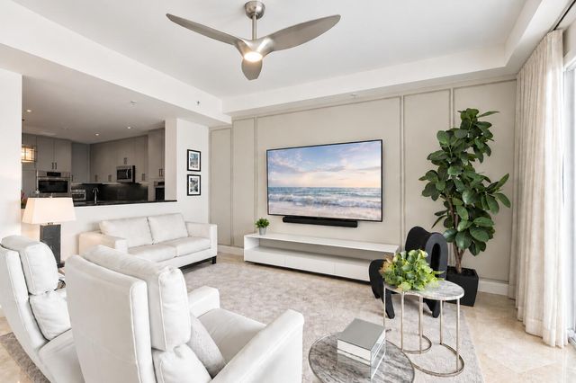 516 HENDRICKS Isle 2C, Fort Lauderdale, FL 33301