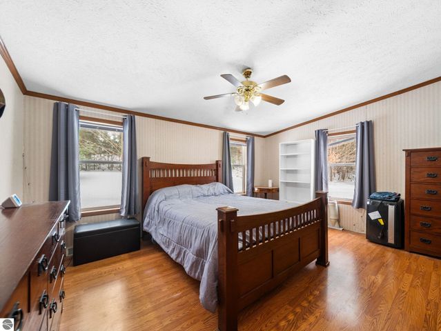 8127 Wood Road, Kingsley, MI 49649