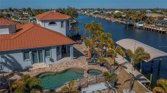 290 TAIT TERRACE SE, Port Charlotte, FL 33952