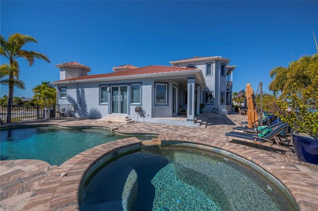 290 TAIT TERRACE SE, Port Charlotte, FL 33952