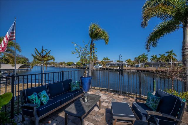 290 TAIT TERRACE SE, Port Charlotte, FL 33952