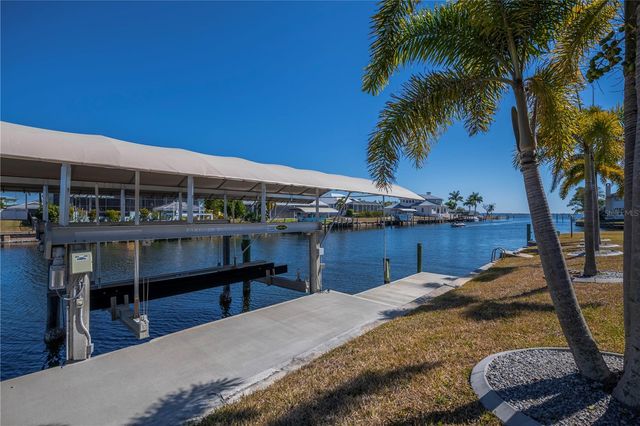 290 TAIT TERRACE SE, Port Charlotte, FL 33952