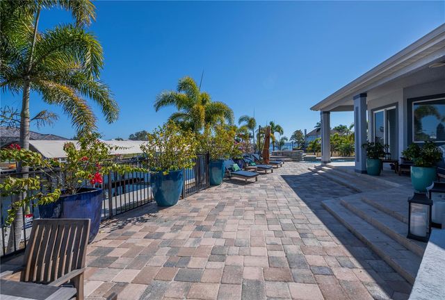 290 TAIT TERRACE SE, Port Charlotte, FL 33952