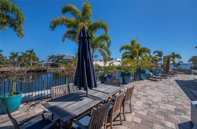 290 TAIT TERRACE SE, Port Charlotte, FL 33952