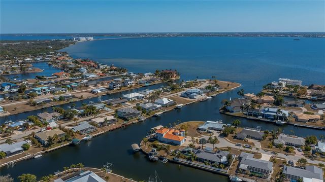 290 TAIT TERRACE SE, Port Charlotte, FL 33952