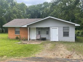 105 CEDAR Lane, Pineville, LA 71360