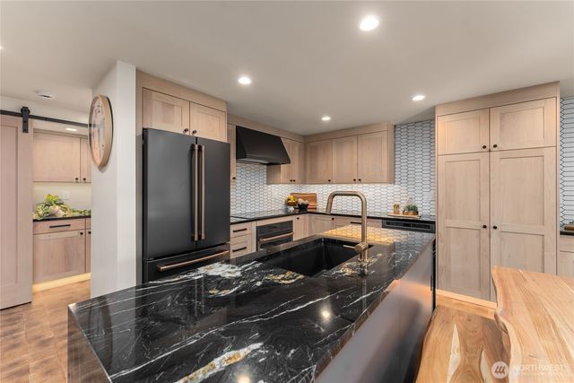 1 Yacinde Court #C2, Manson, WA 98831