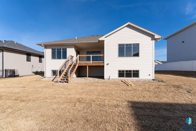 3517 E Sage Grass St Street, Sioux Falls, SD 57108