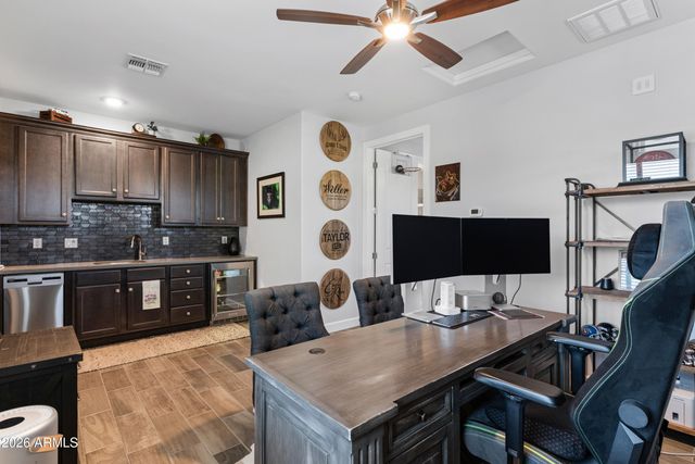 21022 E AQUARIUS Way, Queen Creek, AZ 85142
