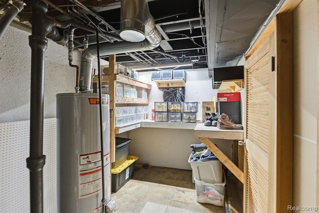 25737 Rusty Street, Taylor, MI 48180