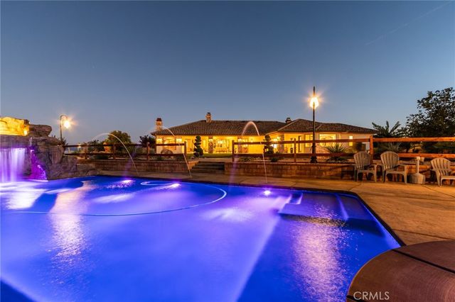 12260 Desert Rose Way, Oak Hills, CA 92344