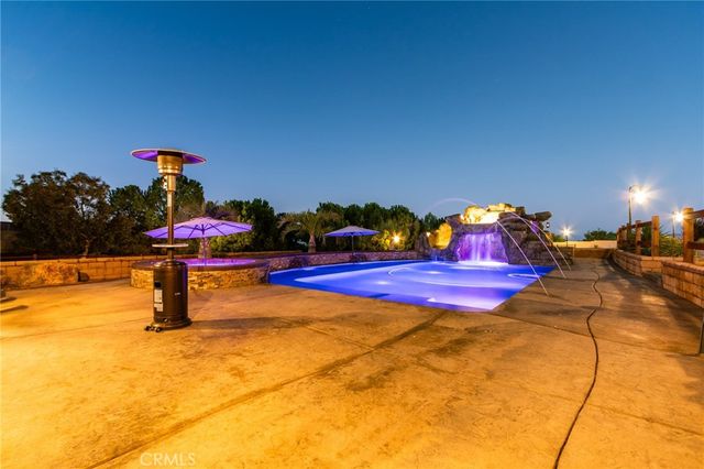 12260 Desert Rose Way, Oak Hills, CA 92344