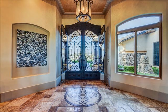 12260 Desert Rose Way, Oak Hills, CA 92344