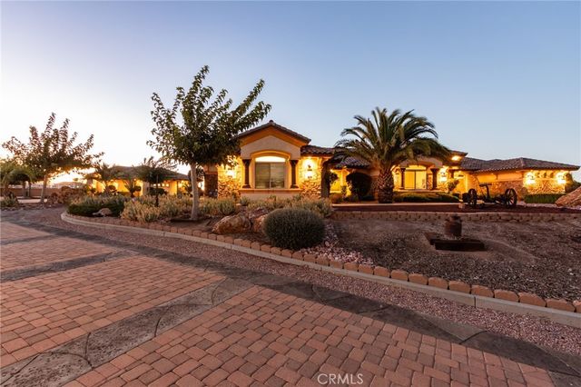 12260 Desert Rose Way, Oak Hills, CA 92344