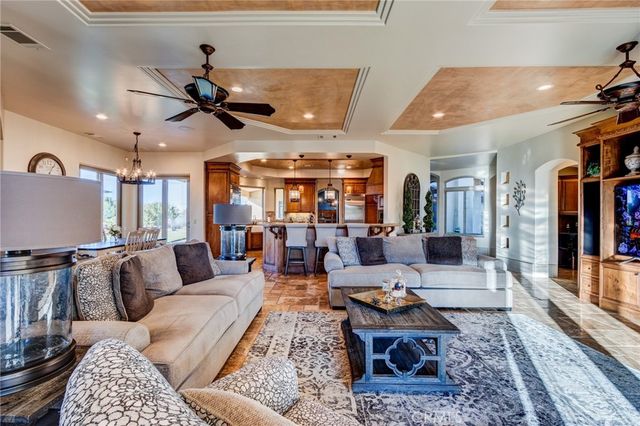 12260 Desert Rose Way, Oak Hills, CA 92344