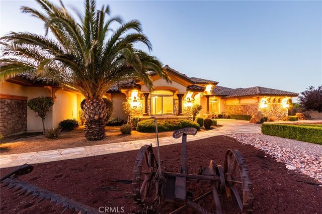 12260 Desert Rose Way, Oak Hills, CA 92344