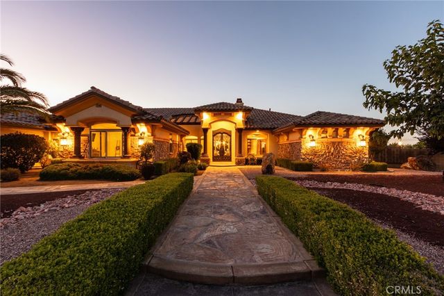 12260 Desert Rose Way, Oak Hills, CA 92344