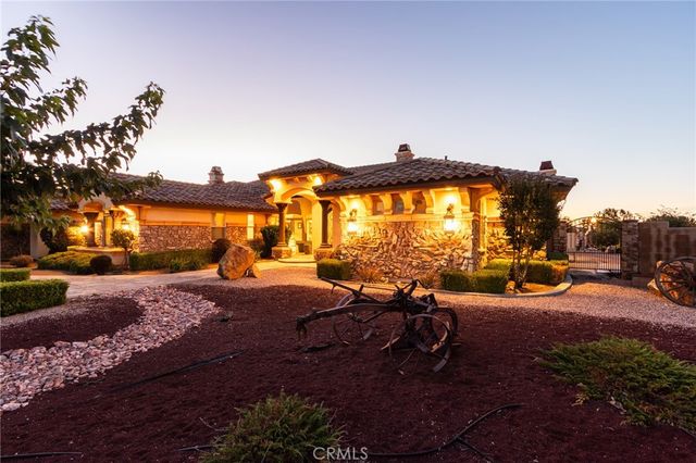 12260 Desert Rose Way, Oak Hills, CA 92344