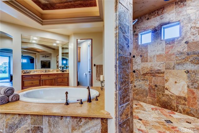 12260 Desert Rose Way, Oak Hills, CA 92344