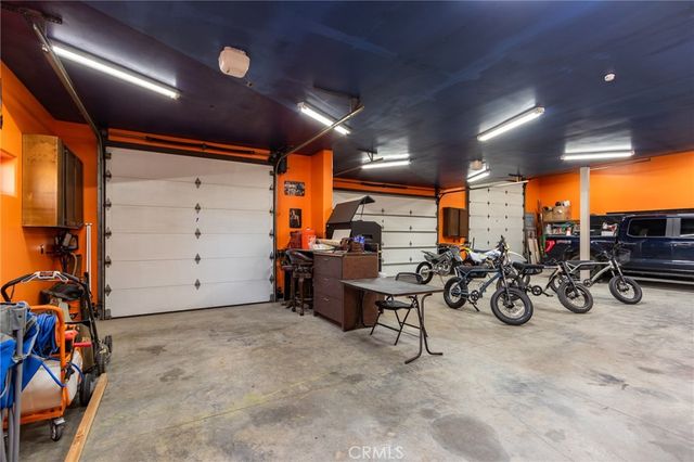 12260 Desert Rose Way, Oak Hills, CA 92344